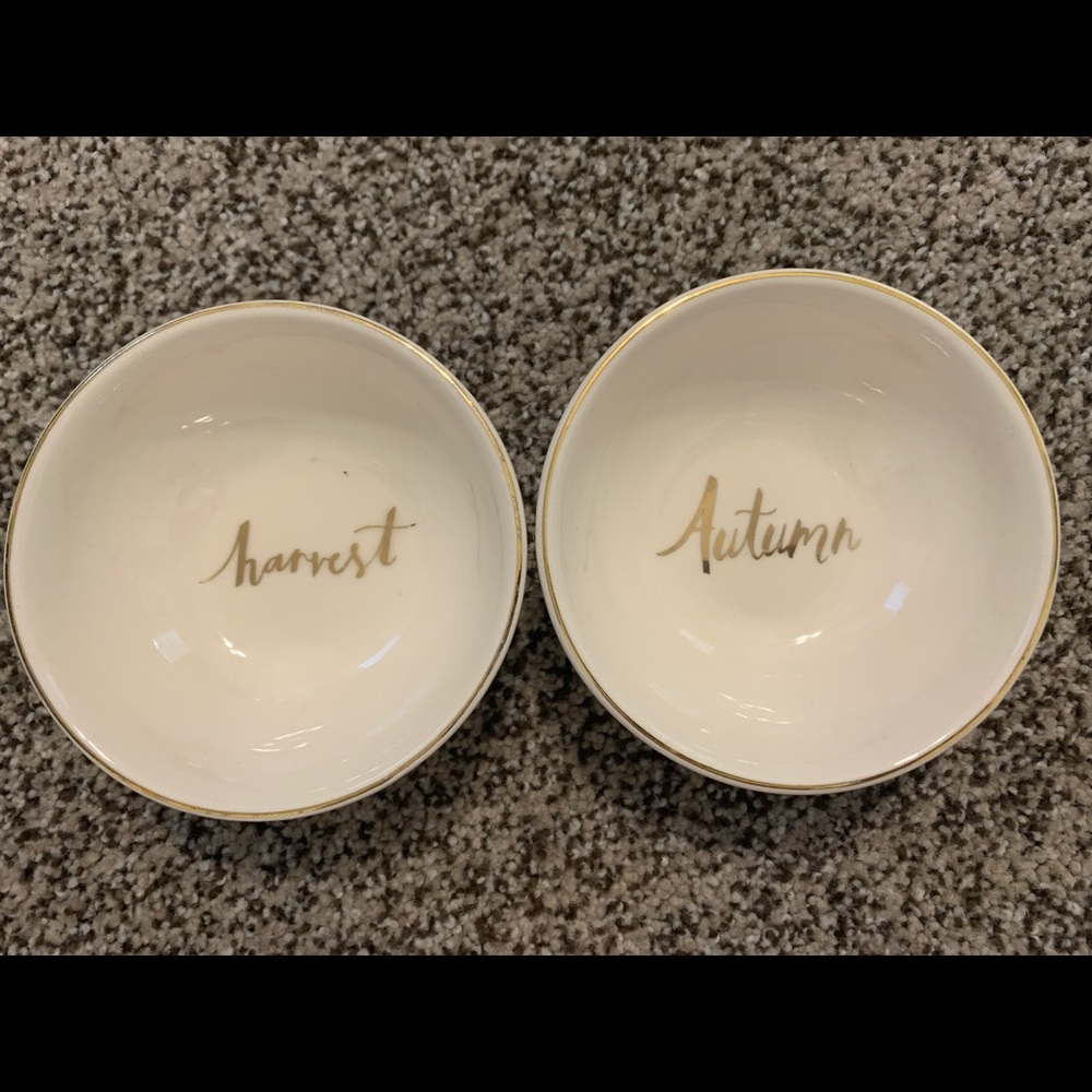 Condiment/small bowls